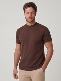 CAMISETA PIQUET SIGNATURE GOLA MEDIA MARROM ZIGMA