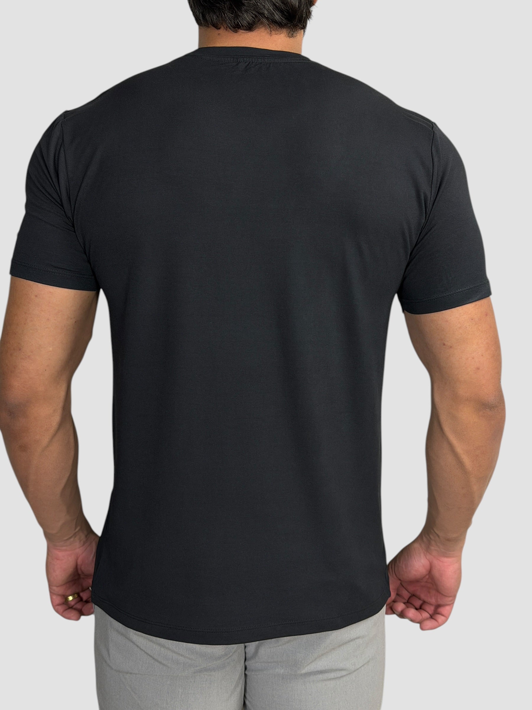 CAMISETA TECH MODAL PRETA ZIGMA