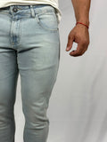 J03713436942