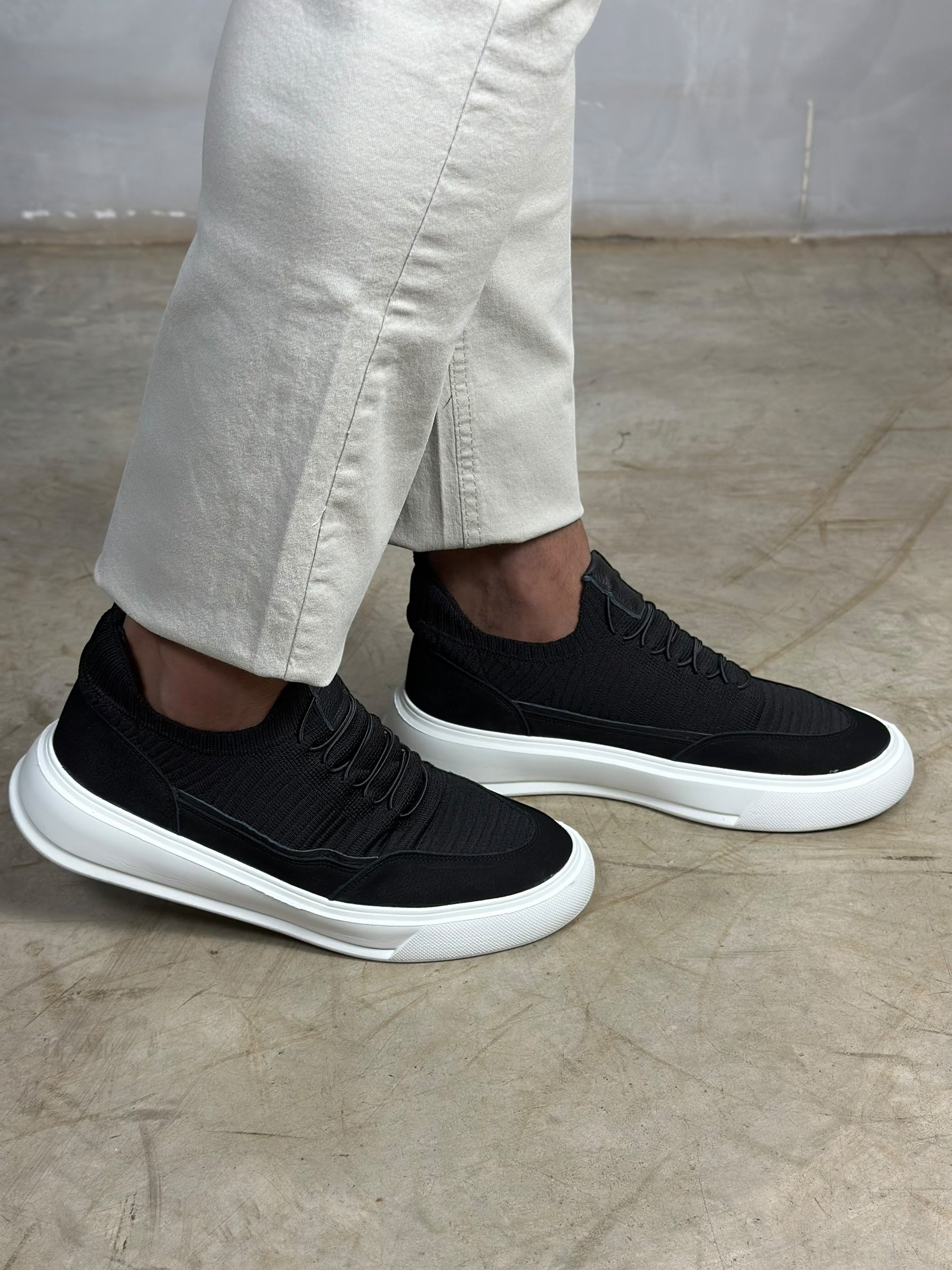 TENIS KNIT VIVACE PRETO ZIGMA