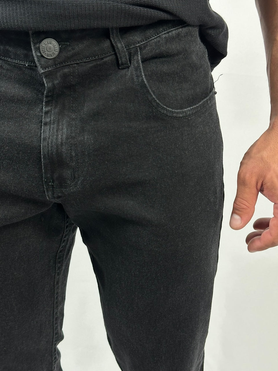 CALCA FAVORITE BLACK JEANS SLIM PRETO URBO