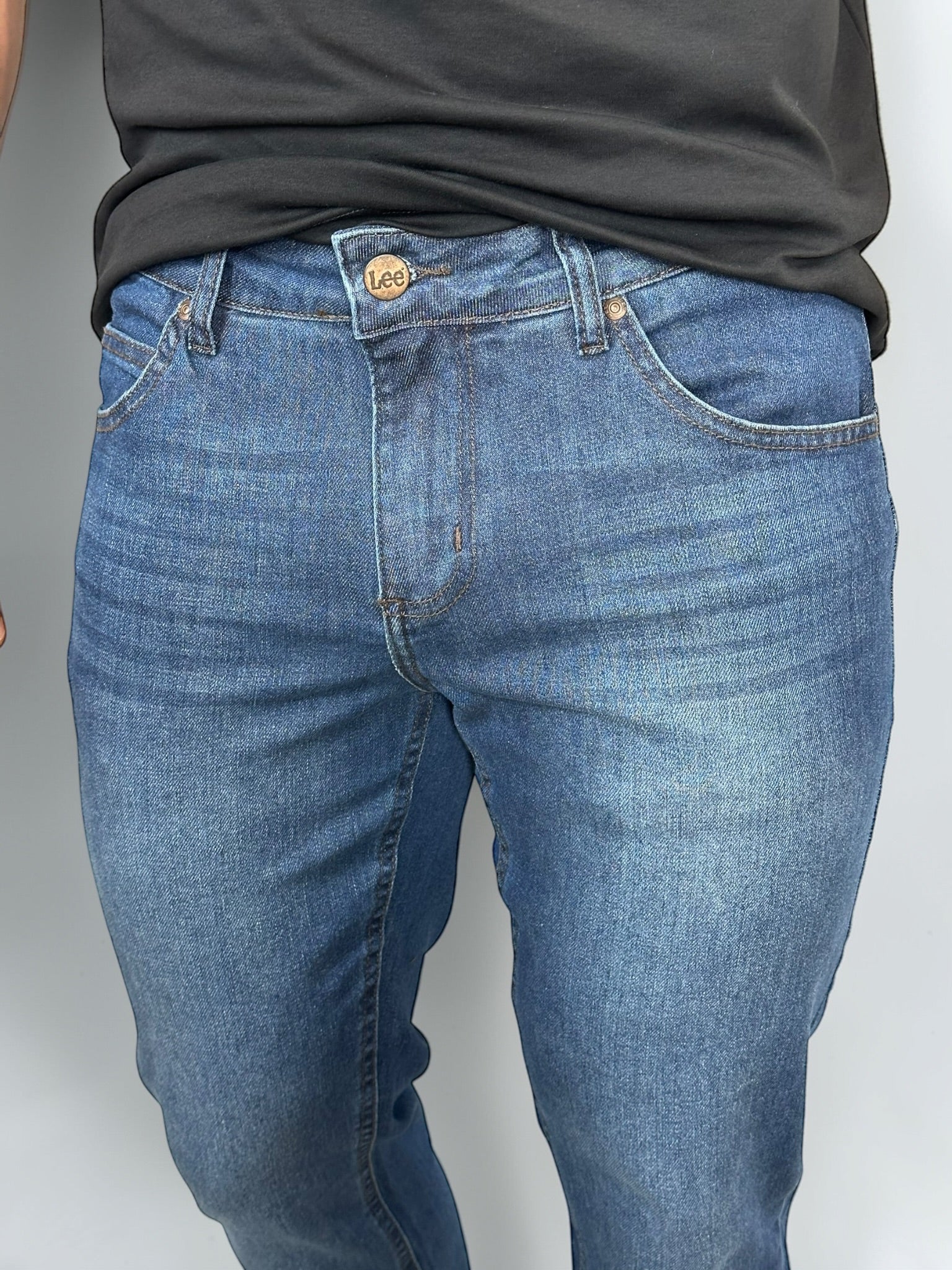 1551L38936