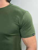 CAMISETA PIMA INTERLOCK VERDE MILITAR ZIGMA