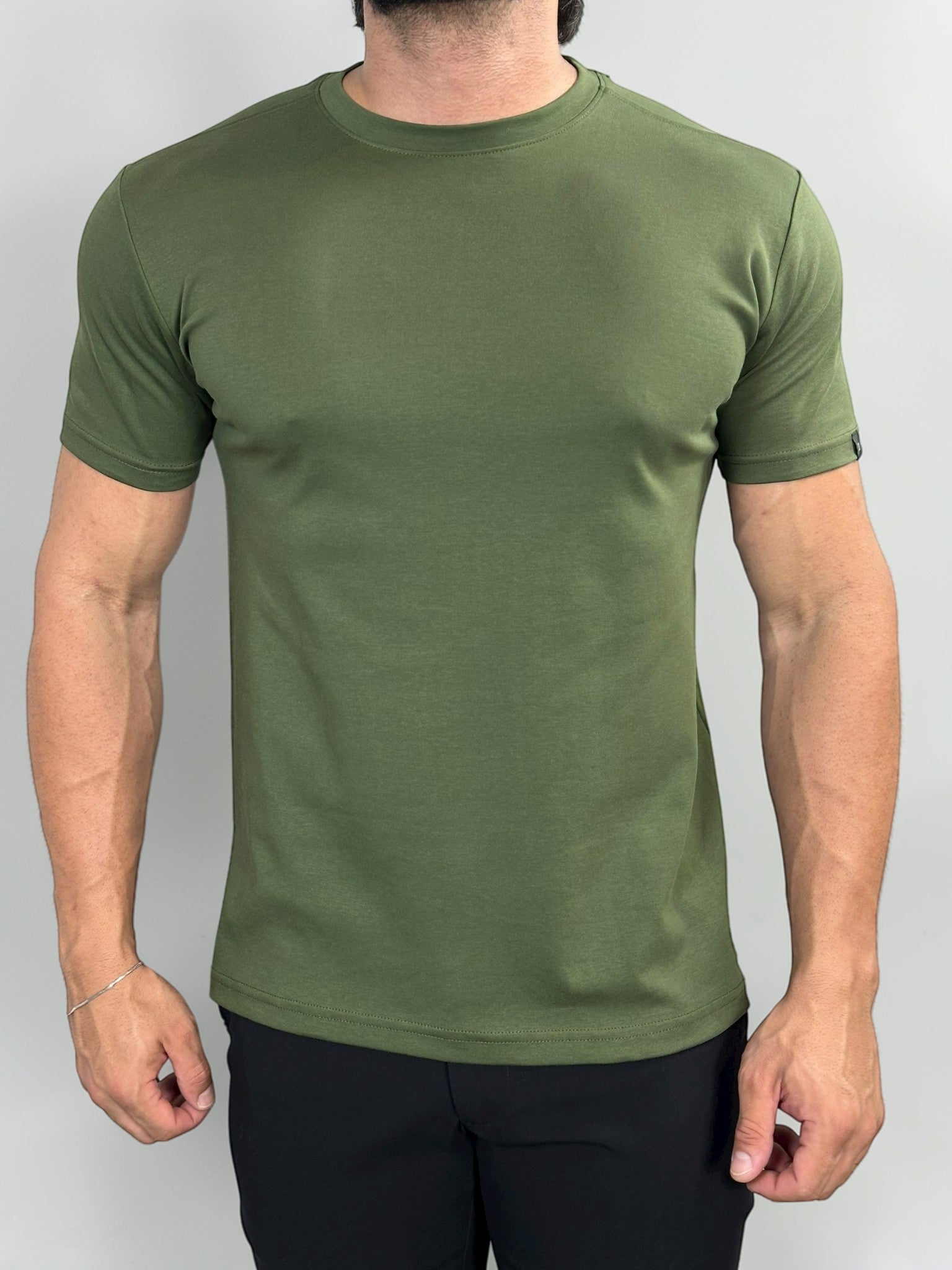 CAMISETA PIMA INTERLOCK VERDE MILITAR ZIGMA