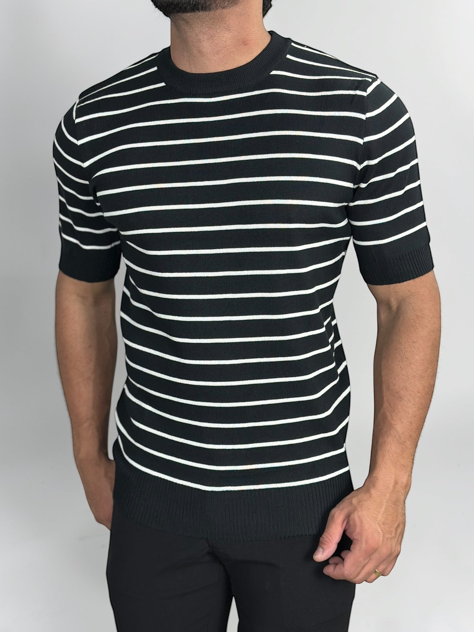 CAMISETA TRICOT LISTRADA PORTOFINO PRETA ZIGMA