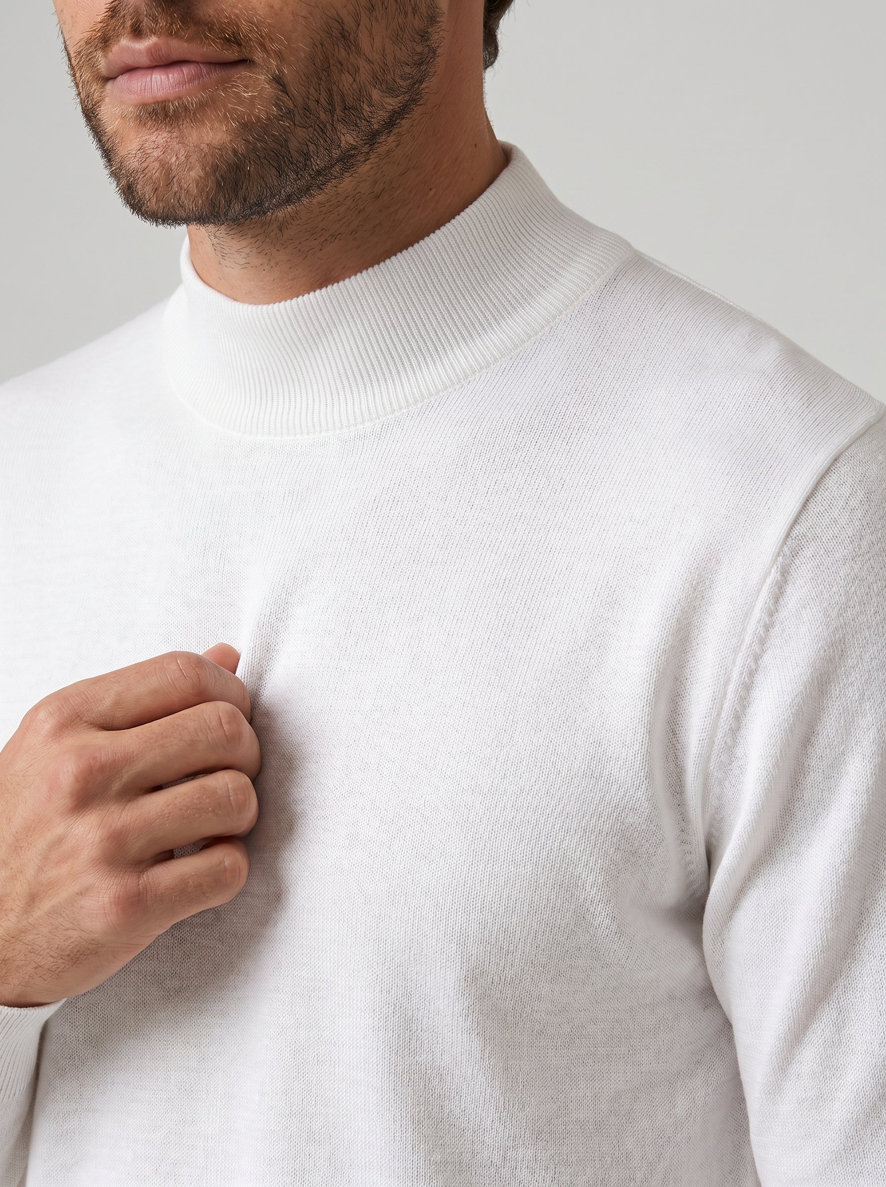 TRICOT GOLA ALTA ESSSENTIAL BRANCO ZIGMA