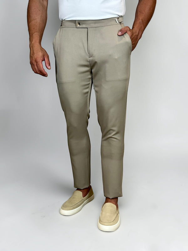 CALÇA ALF VIENA AJUSTE LATERAL KHAKI ZIGMA