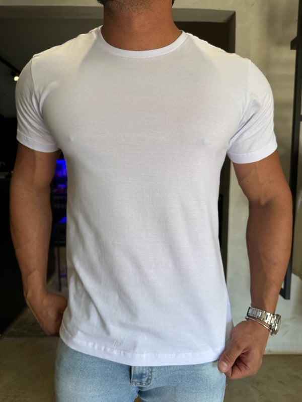 CAMISETA ESSENTIAL BRANCO URBO