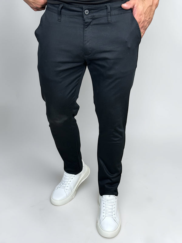 CALÇA  ALF SKINNY PRETA ZIPOFF