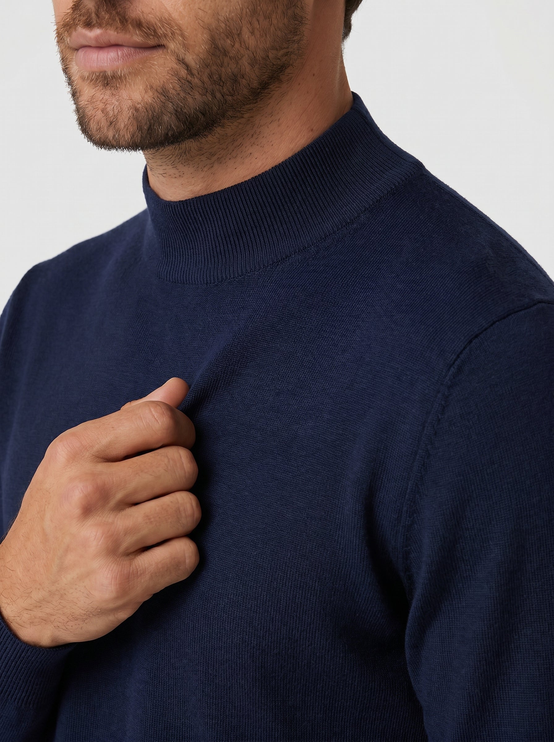 TRICOT GOLA ALTA ESSSENTIAL AZUL MARINHO ZIGMA