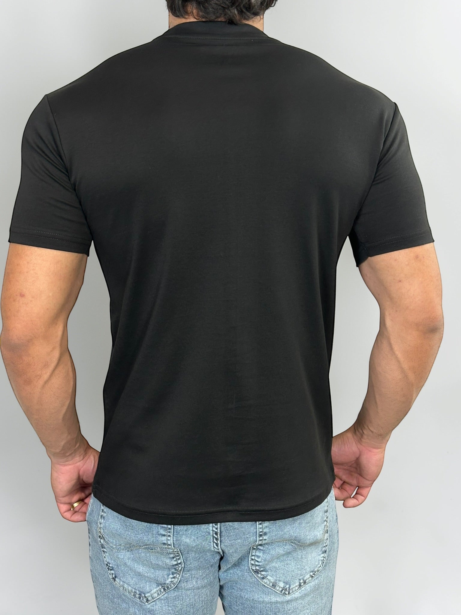 CAMISETA PIMA INTERLOCK PRETA ZIGMA