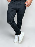 CALÇA  ALF SKINNY PRETA ZIPOFF