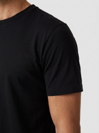 CAMISETA ESSENTIAL COTTON PREMIUM PRETA ZIGMA