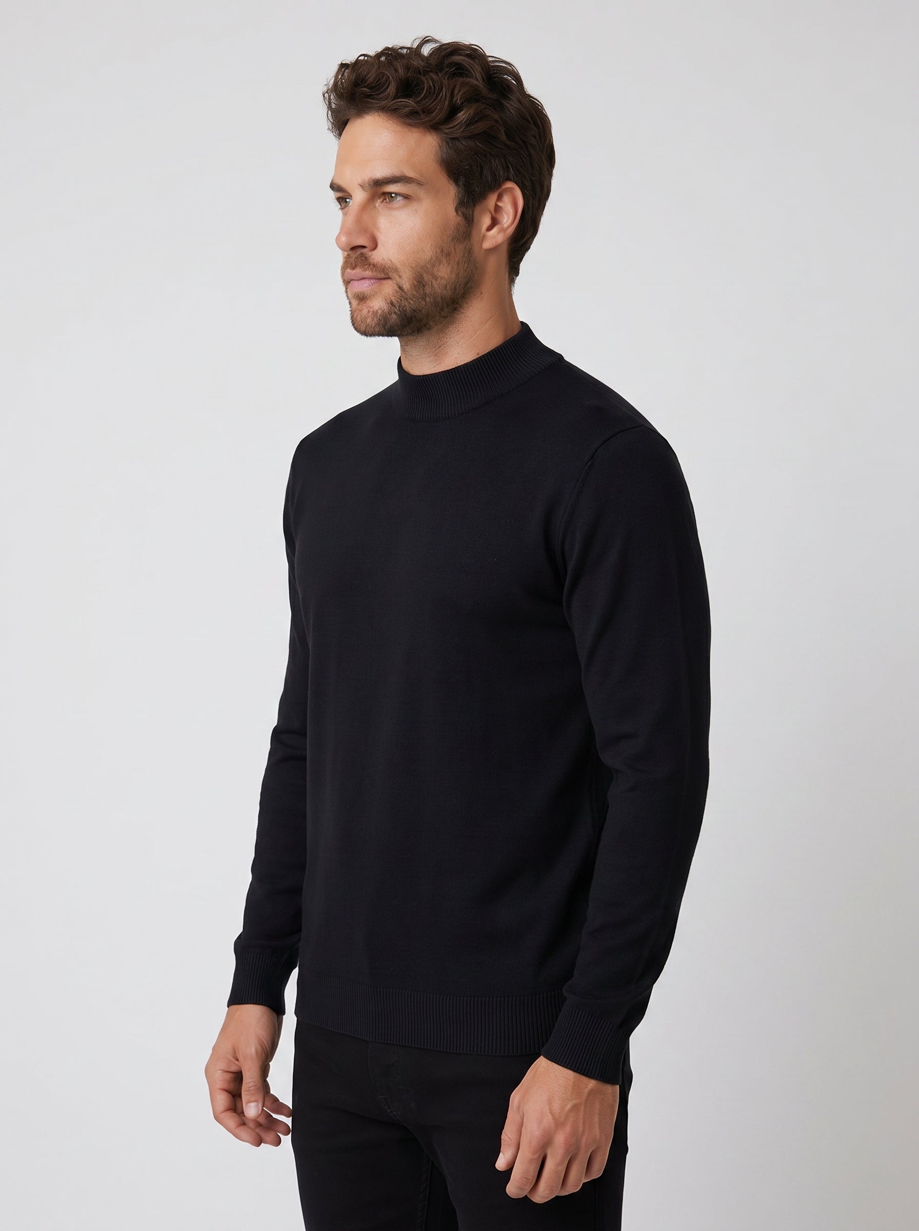 TRICOT GOLA ALTA ESSSENTIAL PRETO ZIGMA