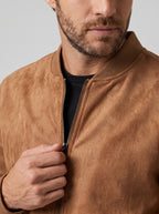 JAQUETA BOMBER SUEDE CARAMELO ZIGMA