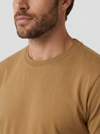 CAMISETA ESSENTIAL COTTON PREMIUM CARAMELO ZIGMA