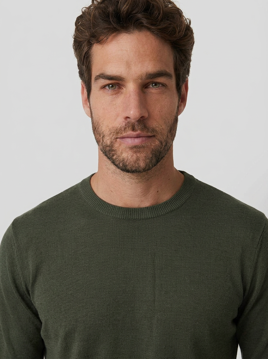 SUÉTER ESSENTIAL GOLA REDONDA VERDE MILITAR ZIGMA