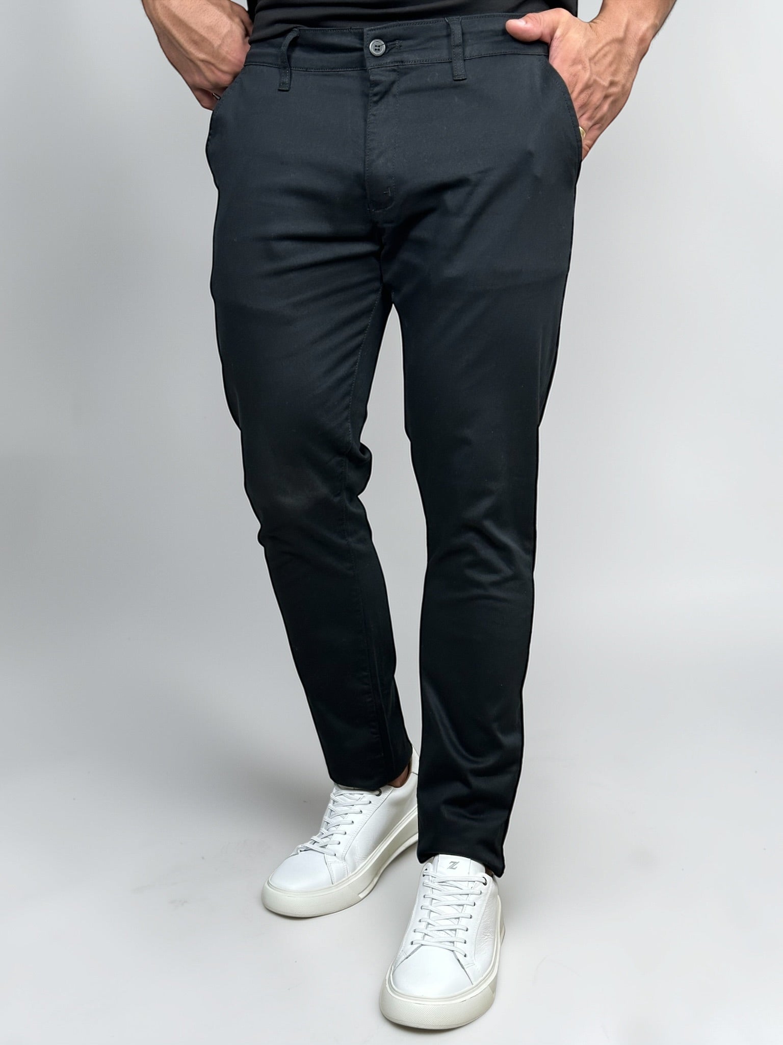 CALÇA  ALF SKINNY PRETA ZIPOFF