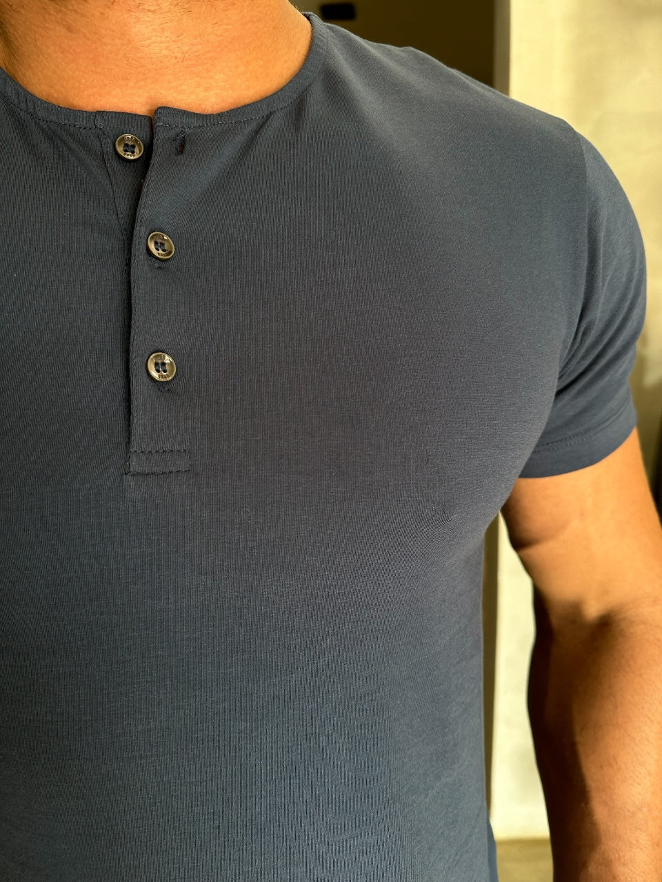 CAMISETA HENLEY EGYPT AZUL URBO