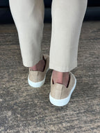 SNEAKER ZEG ELASTIC MINIMAL AREIA ZIGMA