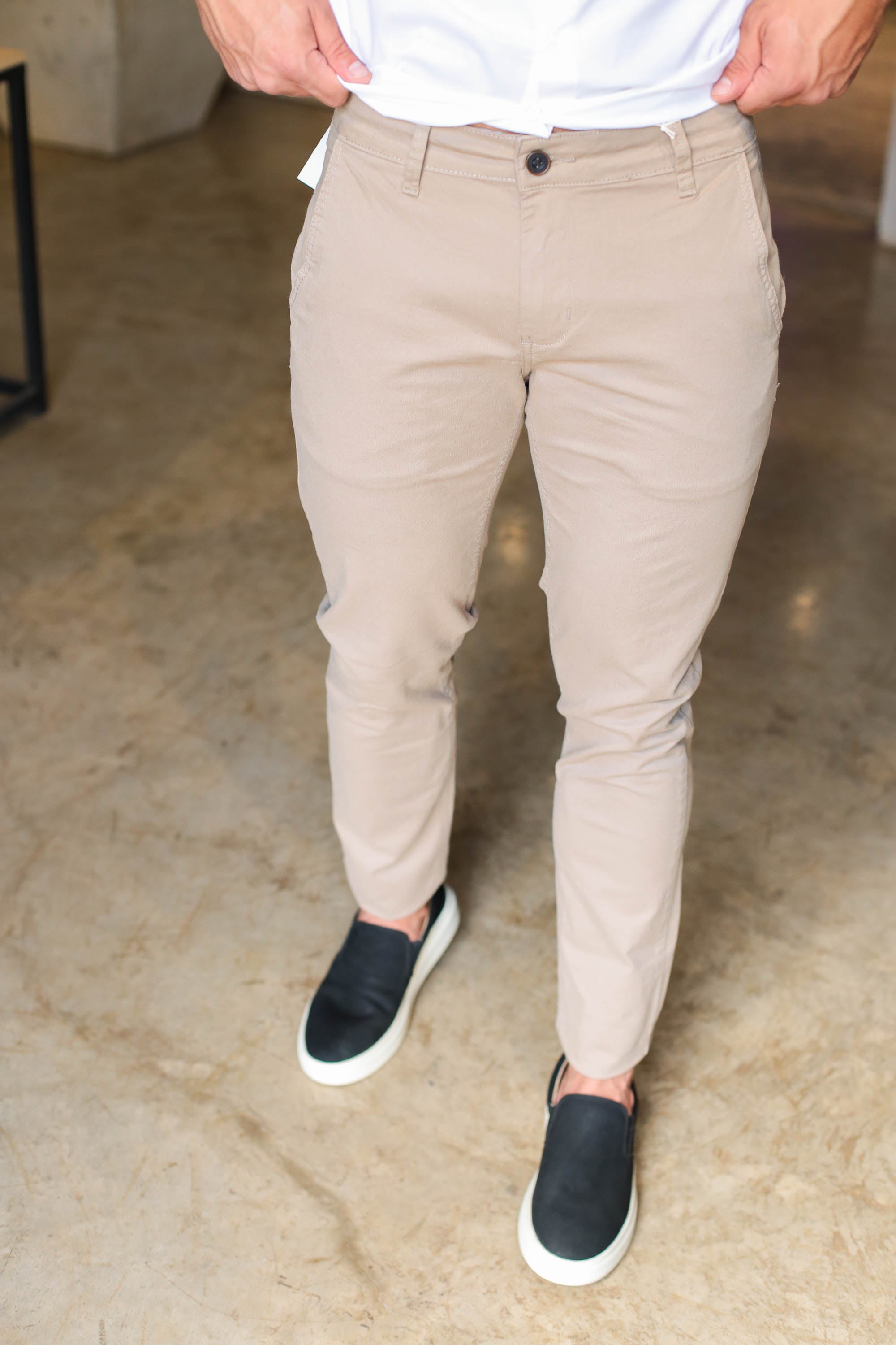 CALÇA SLIM CHINO STRECH CAQUI SOFT LEE