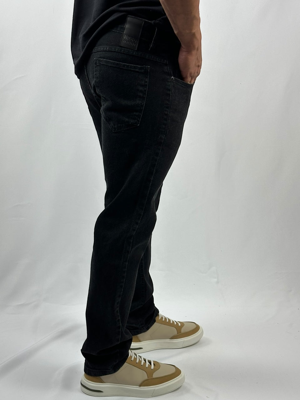 CALCA FAVORITE BLACK JEANS SLIM PRETO URBO